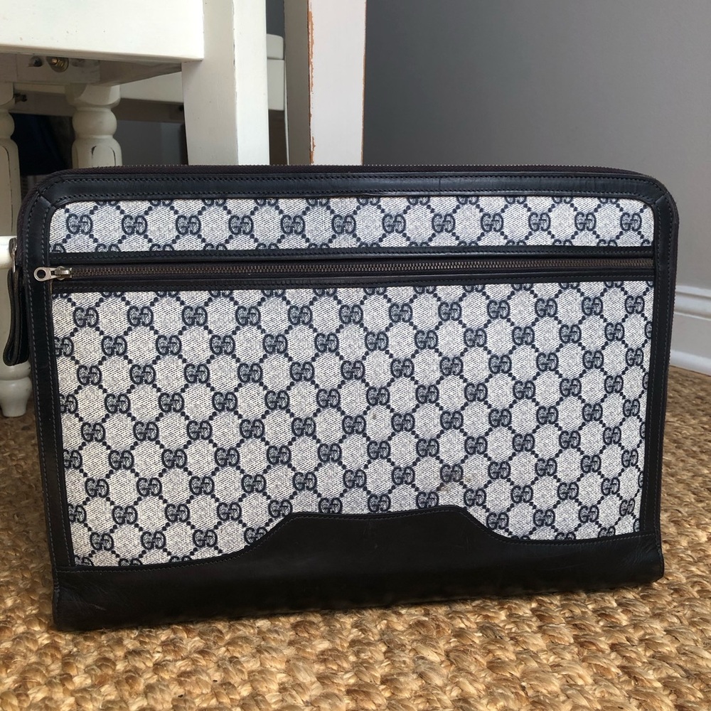 Gucci: Vintage 60s - 70s GG Supreme Portfolio.